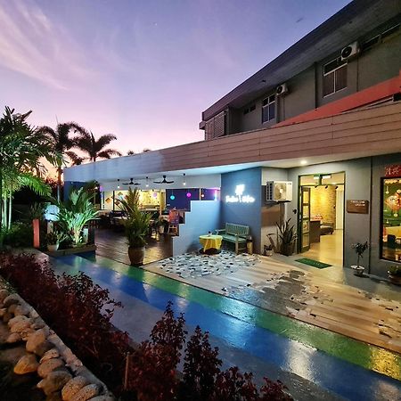 Treeline Urban Inn 코타키나발루 외부 사진