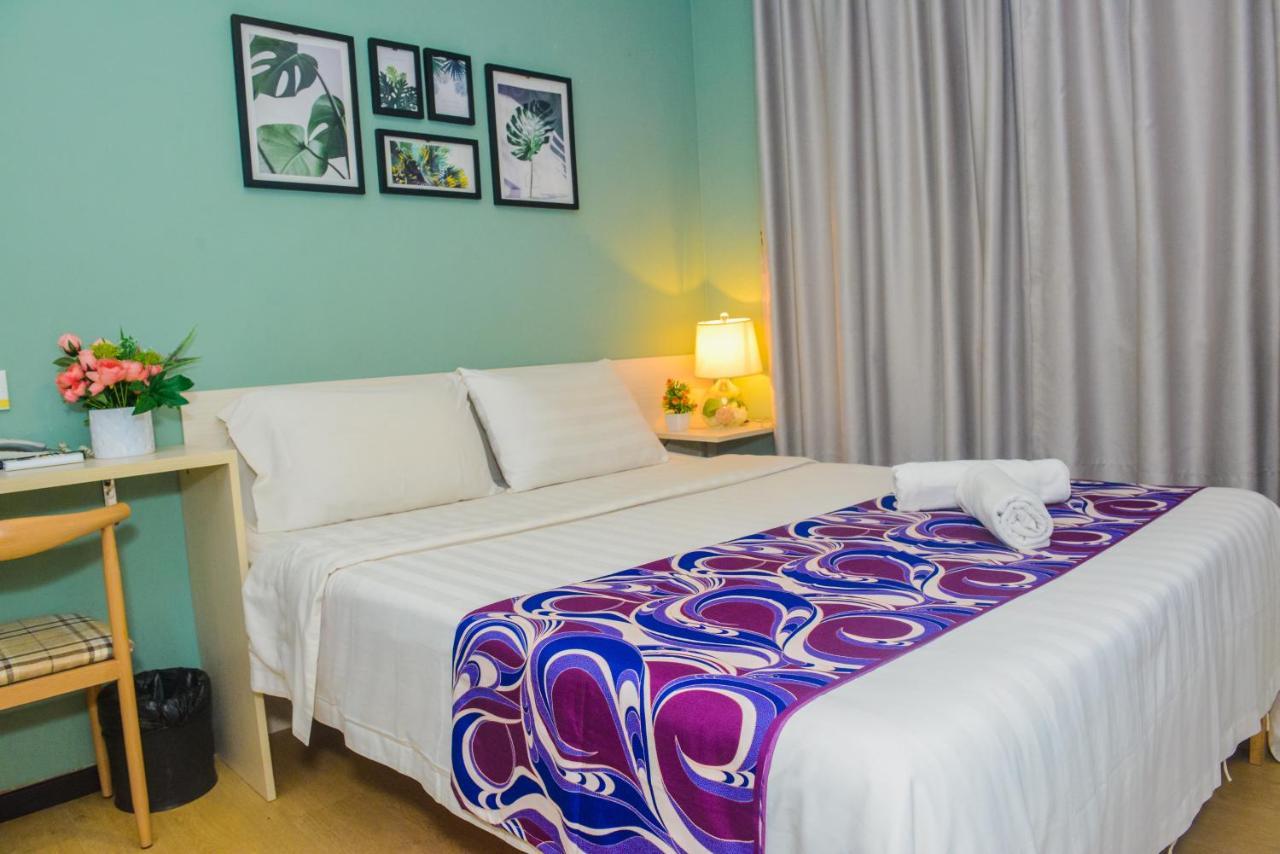 Treeline Urban Inn 코타키나발루 외부 사진