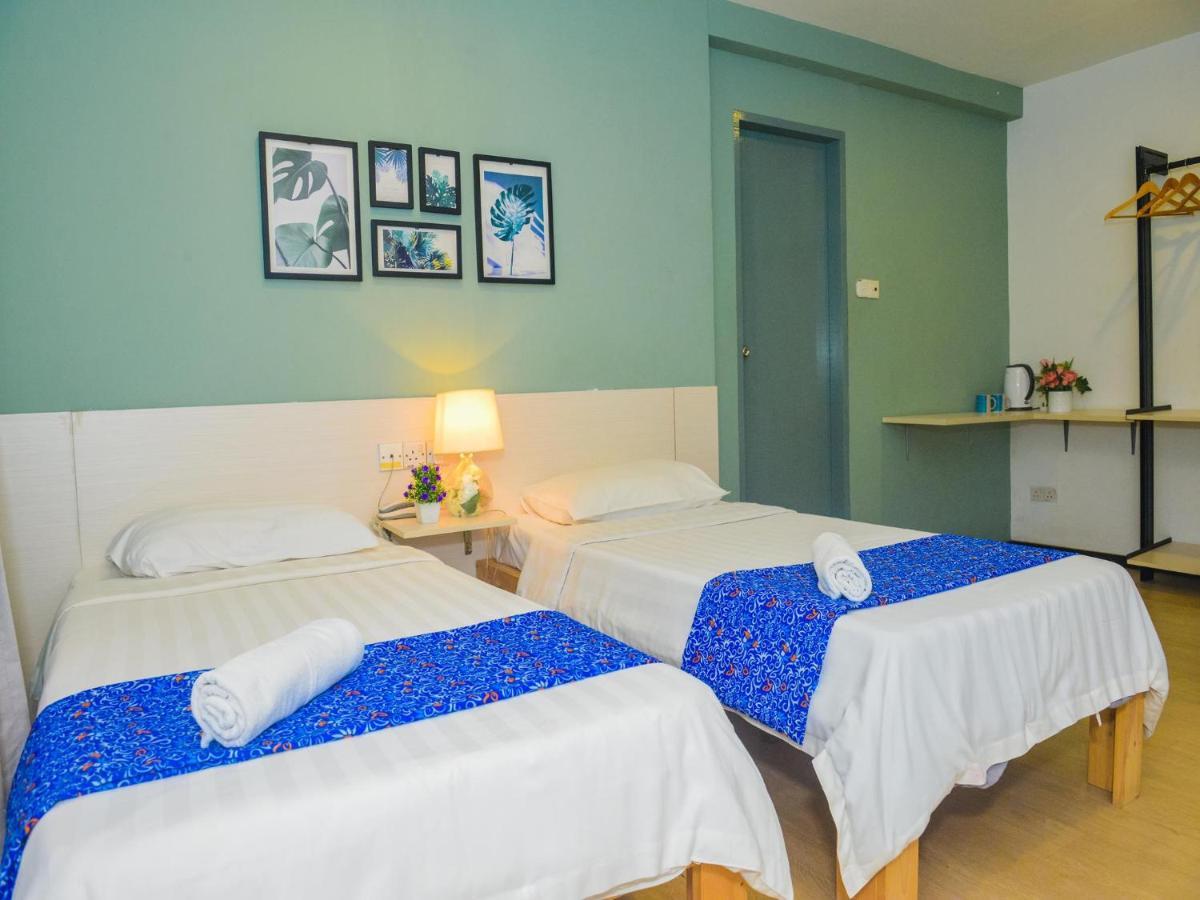 Treeline Urban Inn 코타키나발루 외부 사진