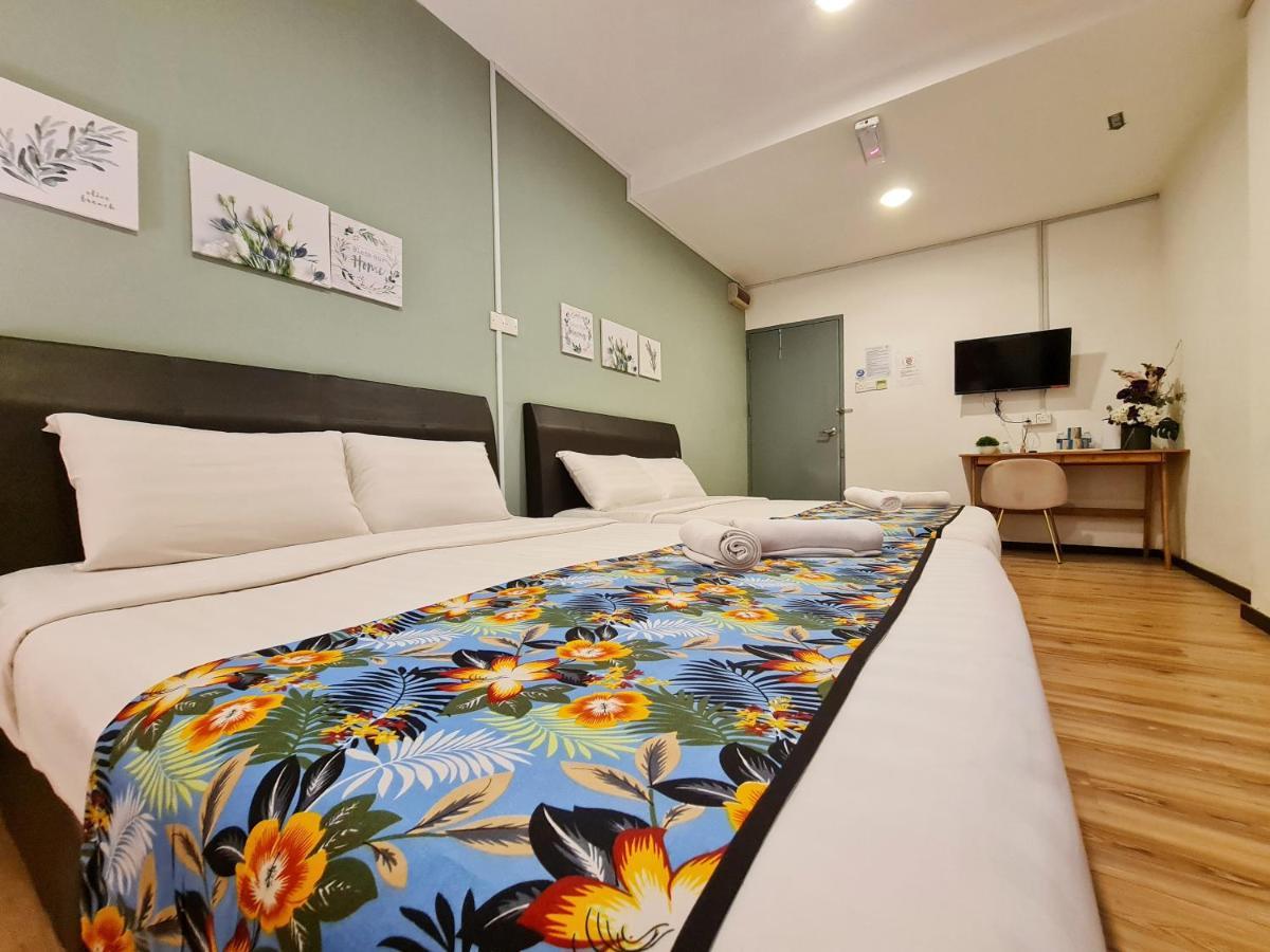 Treeline Urban Inn 코타키나발루 외부 사진