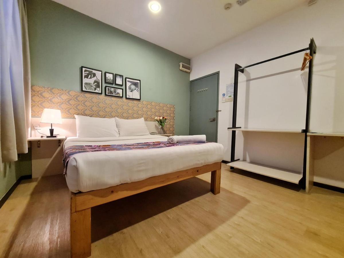 Treeline Urban Inn 코타키나발루 외부 사진