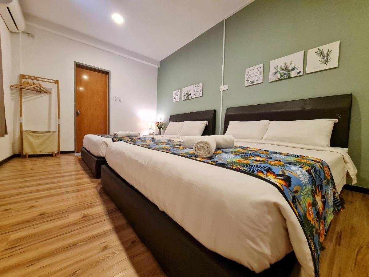 Treeline Urban Inn 코타키나발루 외부 사진