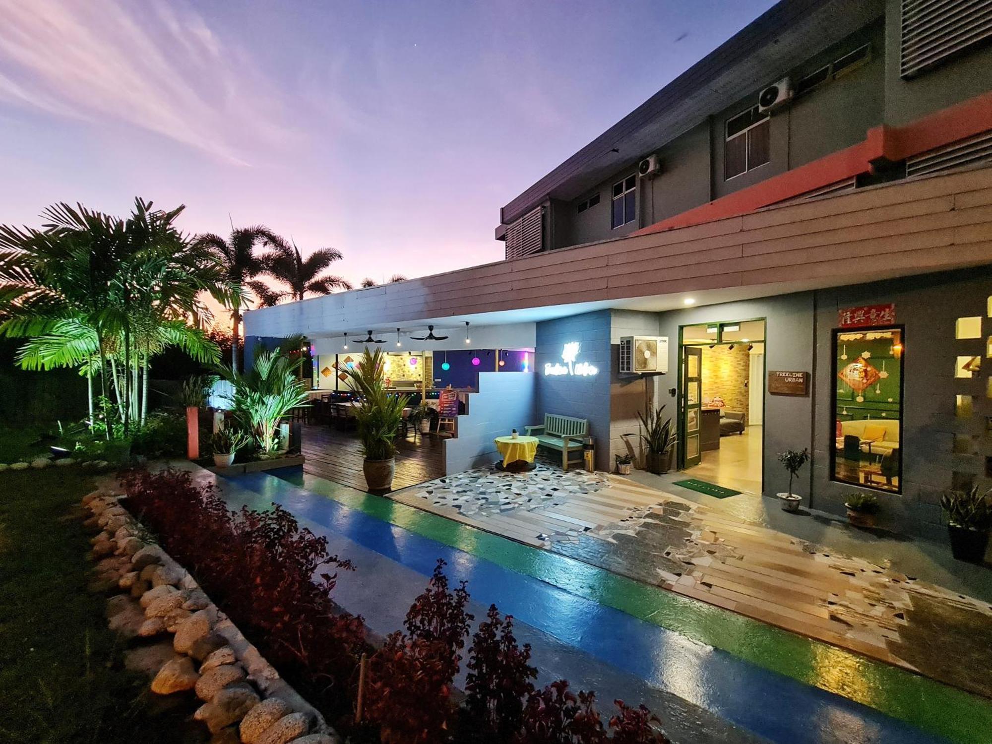 Treeline Urban Inn 코타키나발루 외부 사진
